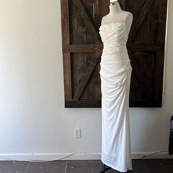 NWT Elegant Sexy Mermaid White Wedding Body Con Long Gown - Picture 9 of 16